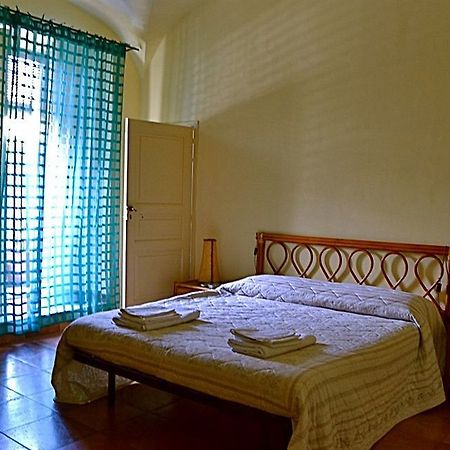 Ivana B&B Catania Luaran gambar