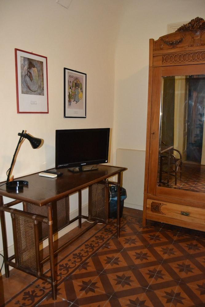 Ivana B&B Catania Luaran gambar