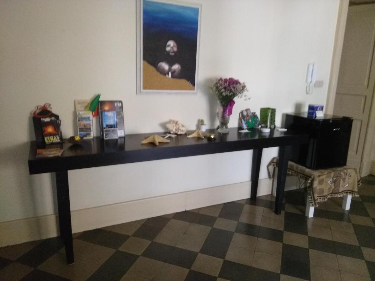 Ivana B&B Catania Luaran gambar